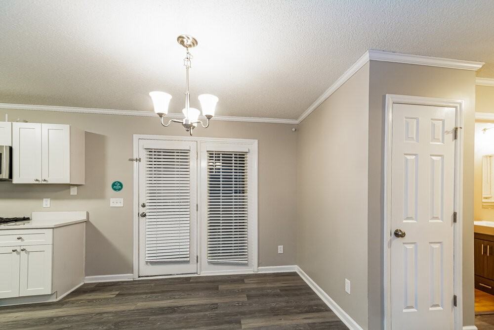 525 Hidden Cellars Dr - Photo 6 of 17