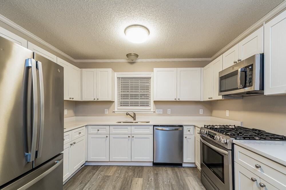 525 Hidden Cellars Dr - Photo 7 of 17