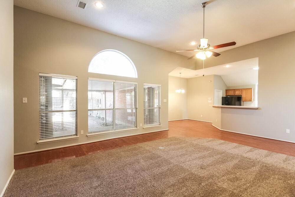 2338 Liles Ln - Photo 3 of 17