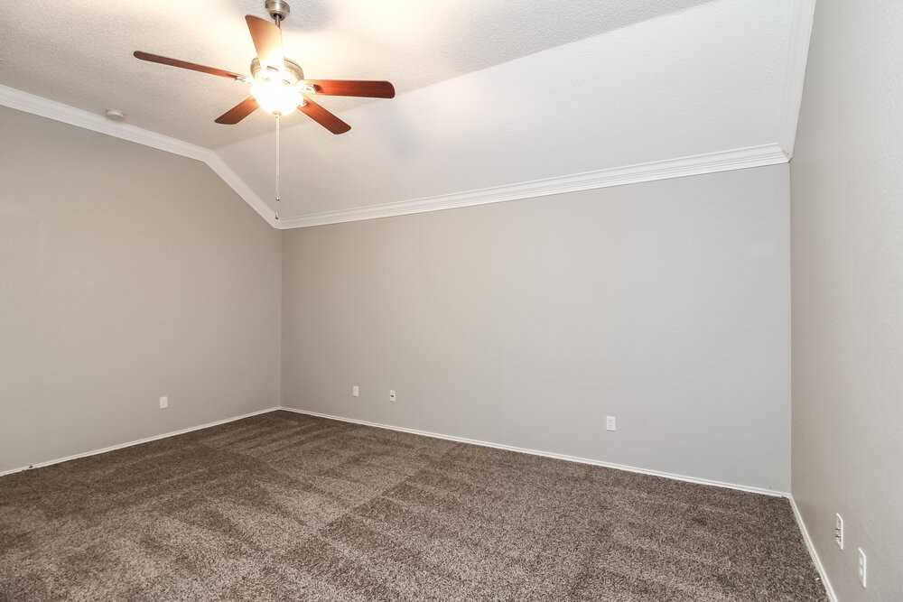 2338 Liles Ln - Photo 7 of 17