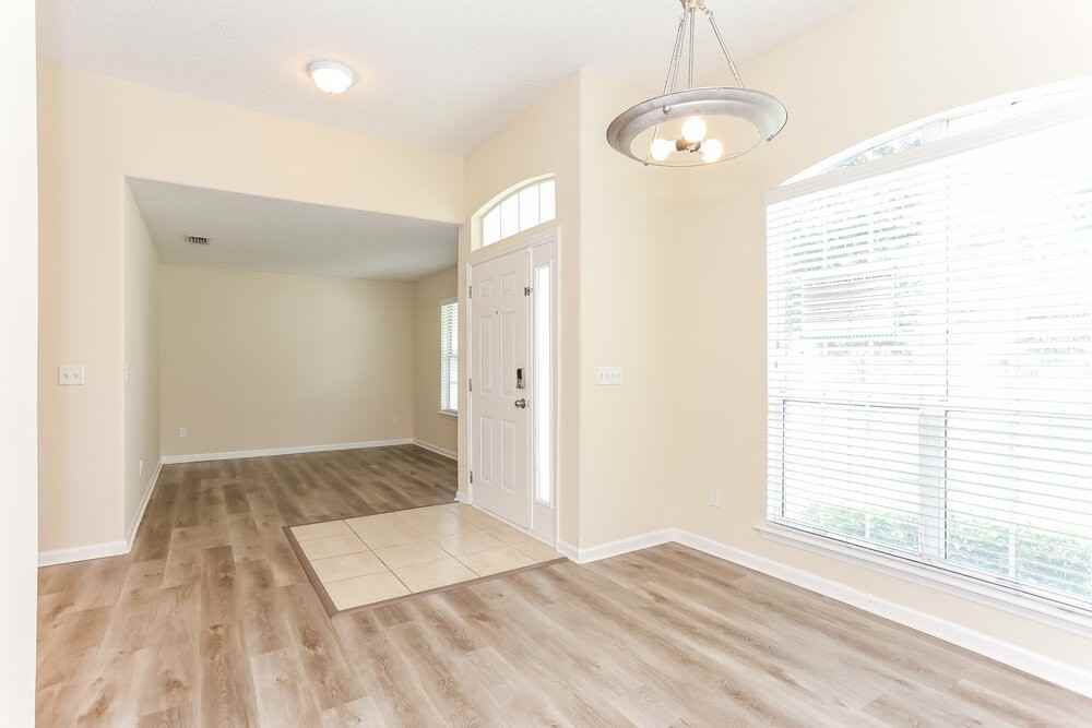 10367 Shelby Creek Rd S - Photo 7 of 20