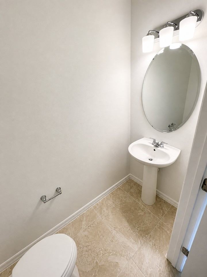 5144 Inspire Ln - Photo 3 of 15