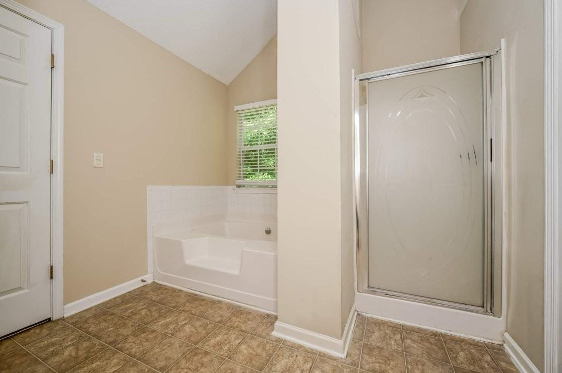 2054 Boulder Gate Dr - Photo 4 of 12