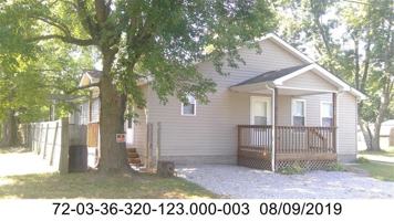 featured image of 527 W Cherry St
