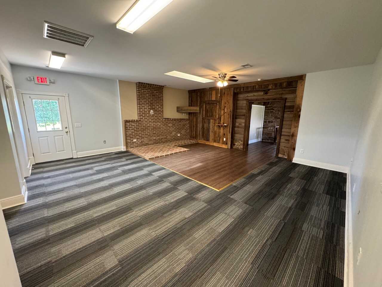 3828 Baltimore Pike - Photo 4 of 19