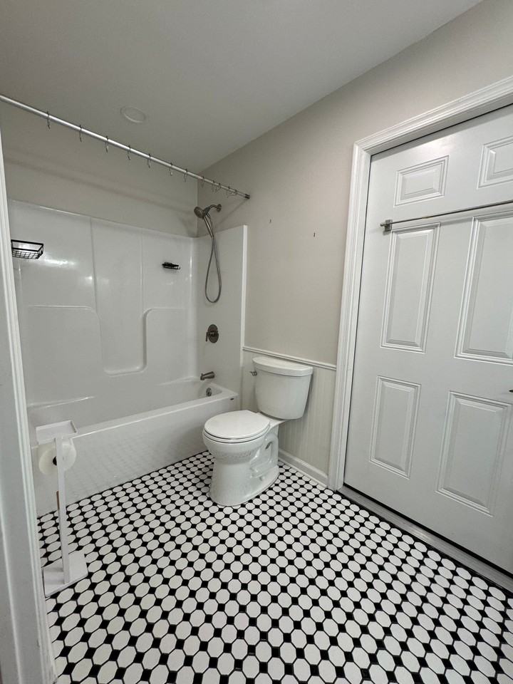 3828 Baltimore Pike - Photo 6 of 19