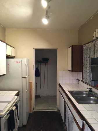 235 W 5th St #R1 - Photo 5 of 10