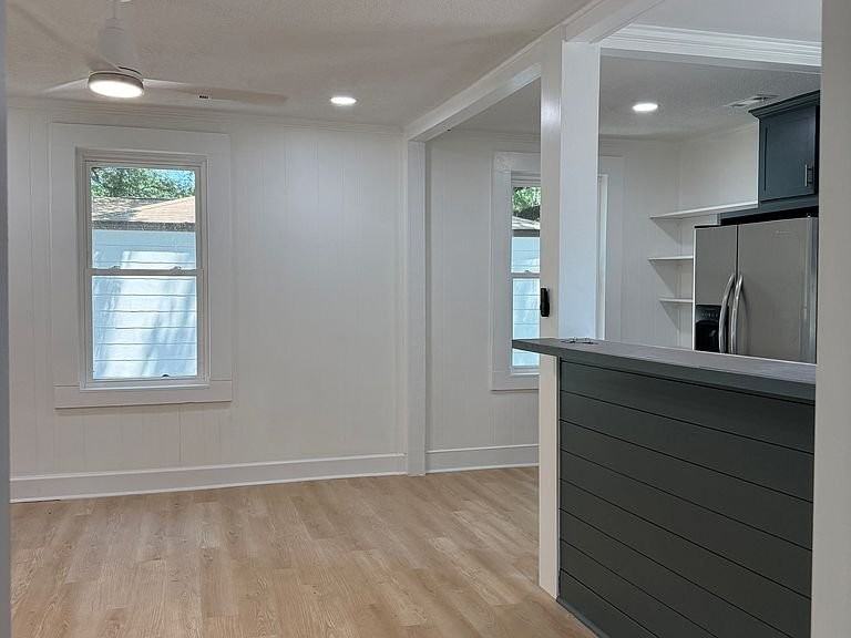 2667 Olympia Ave - Photo 6 of 14