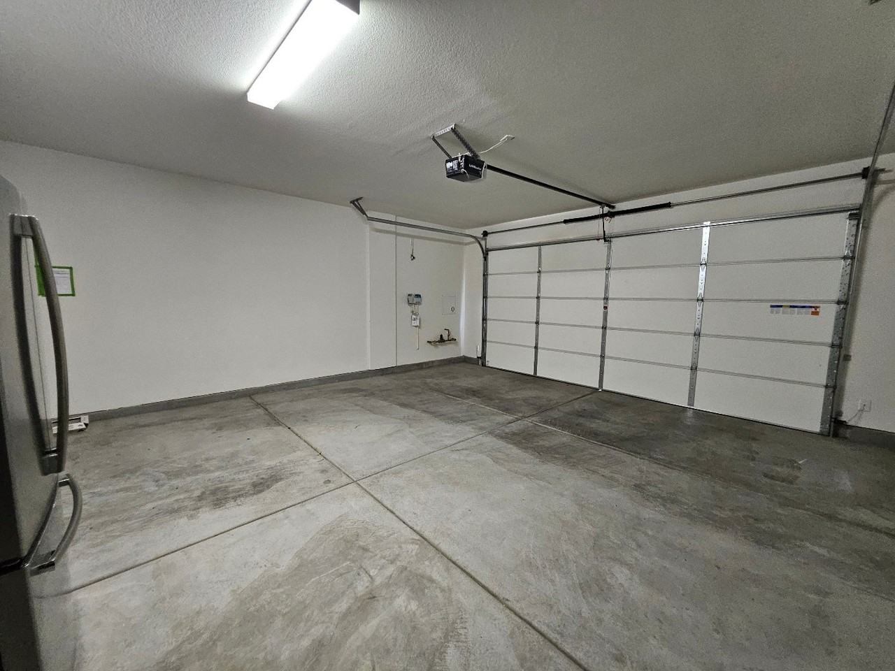 1051 E Sunset Rd - Photo 6 of 18