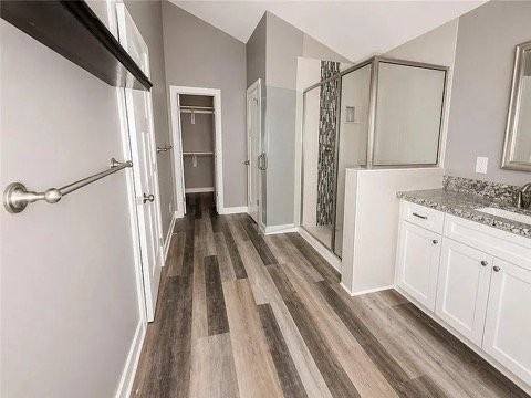 8220 Freeman Ave - Photo 7 of 18