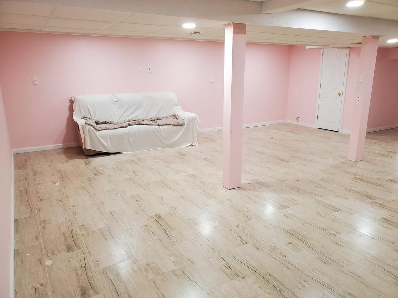 133 Roberts Ave W #BS - Photo 3 of 10