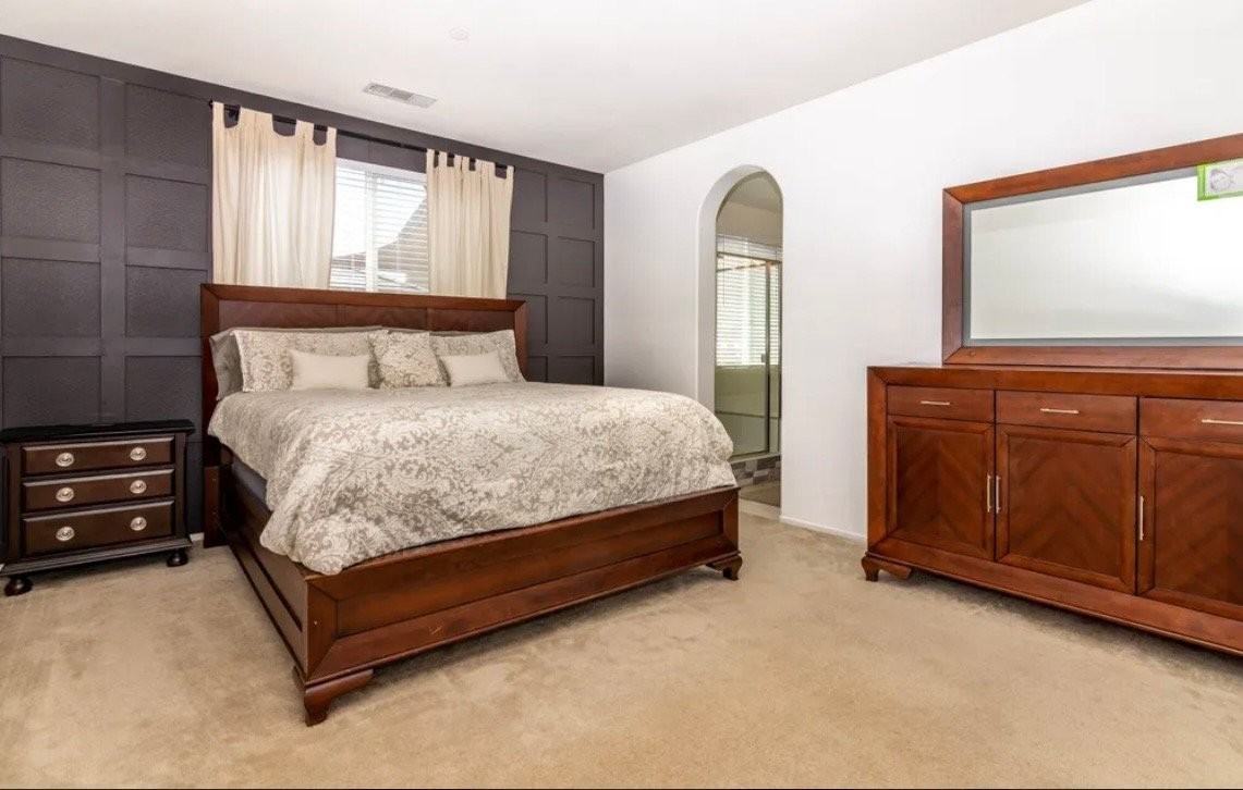 3432 Stetson Ave - Photo 6 of 11