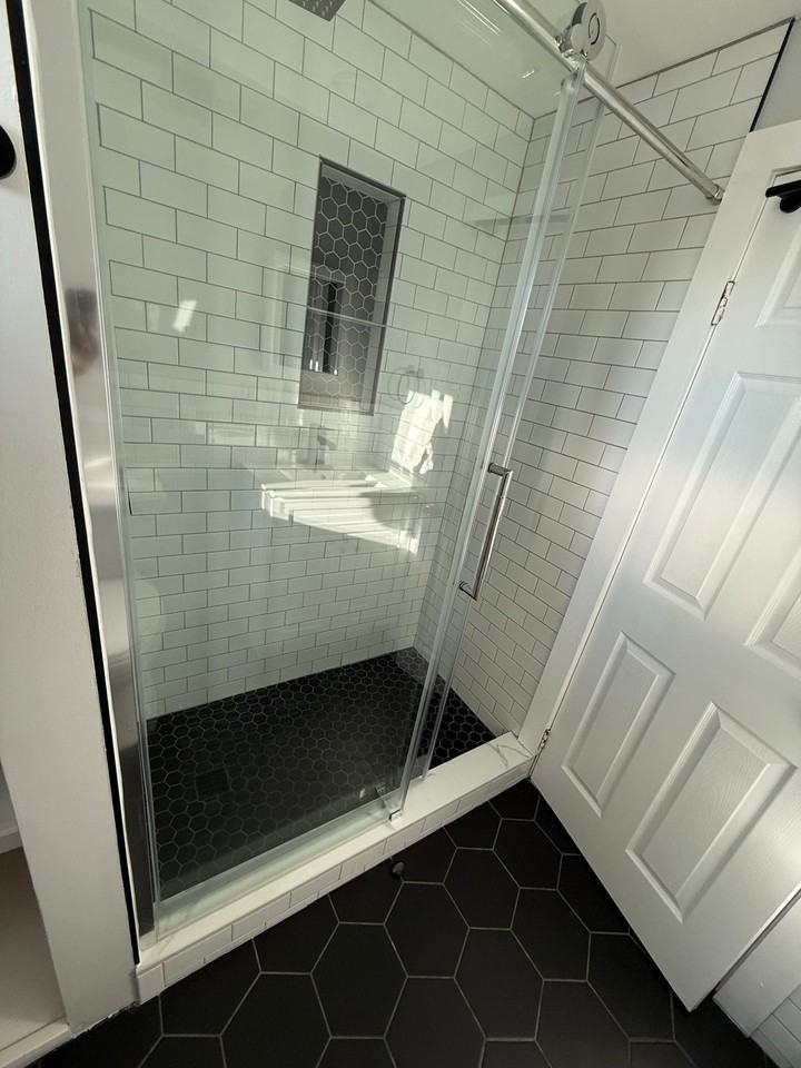 55 Montgomery St #3 - Photo 5 of 20