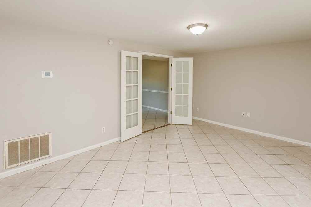 3204 Old House Cir - Photo 5 of 17