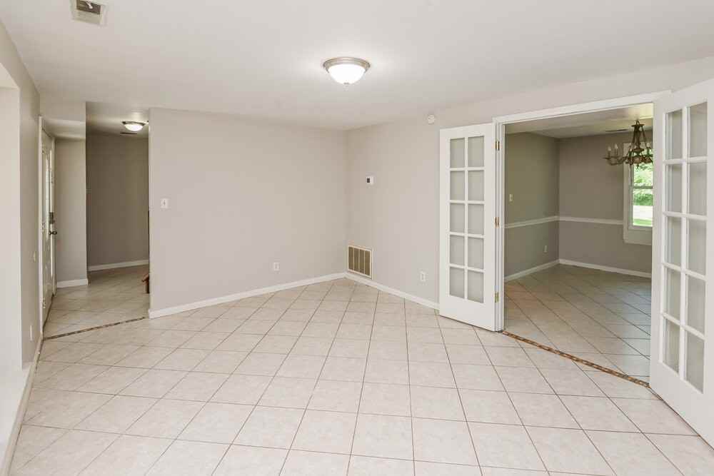 3204 Old House Cir - Photo 6 of 17