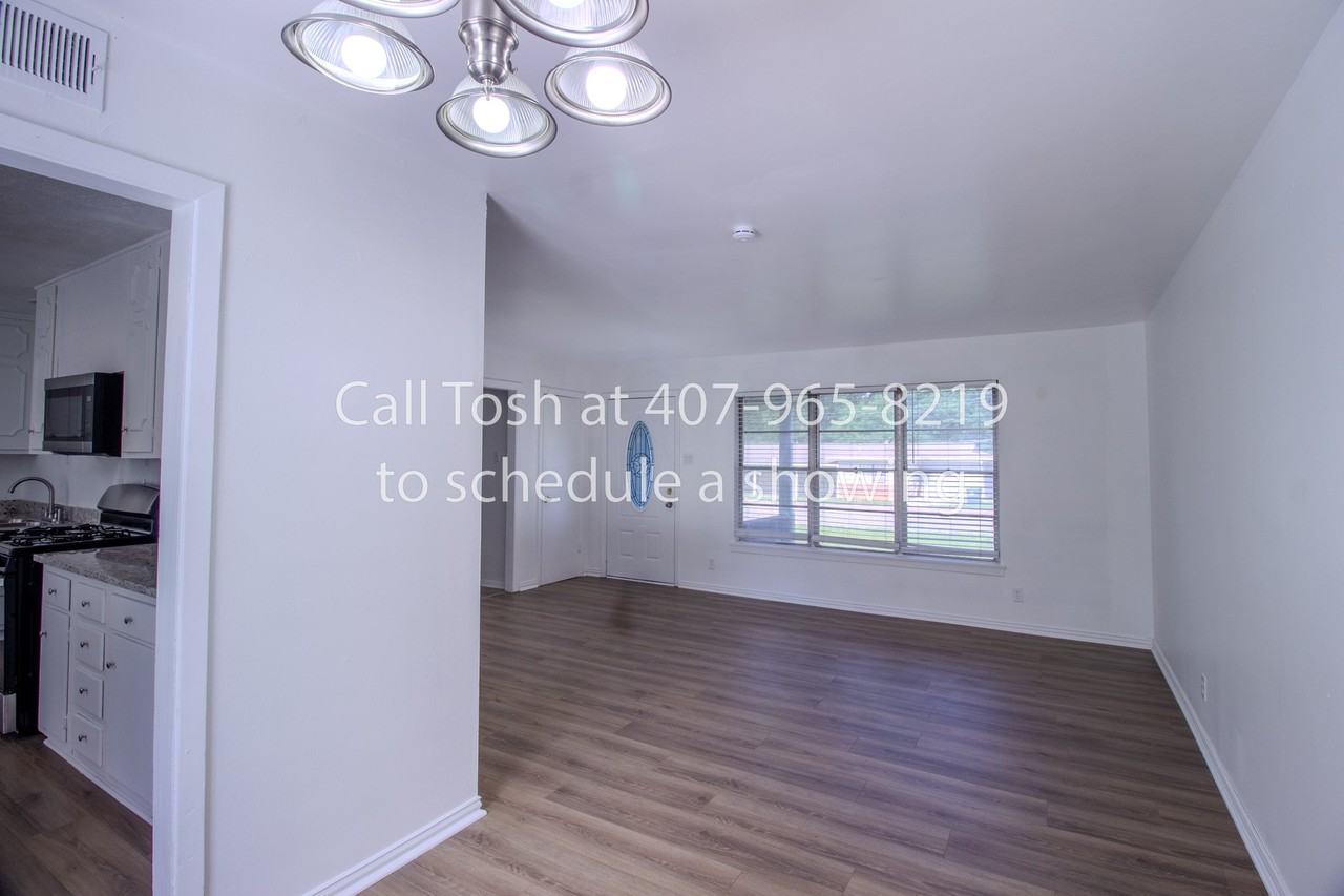 105 Twining Dr #B - Photo 3 of 12