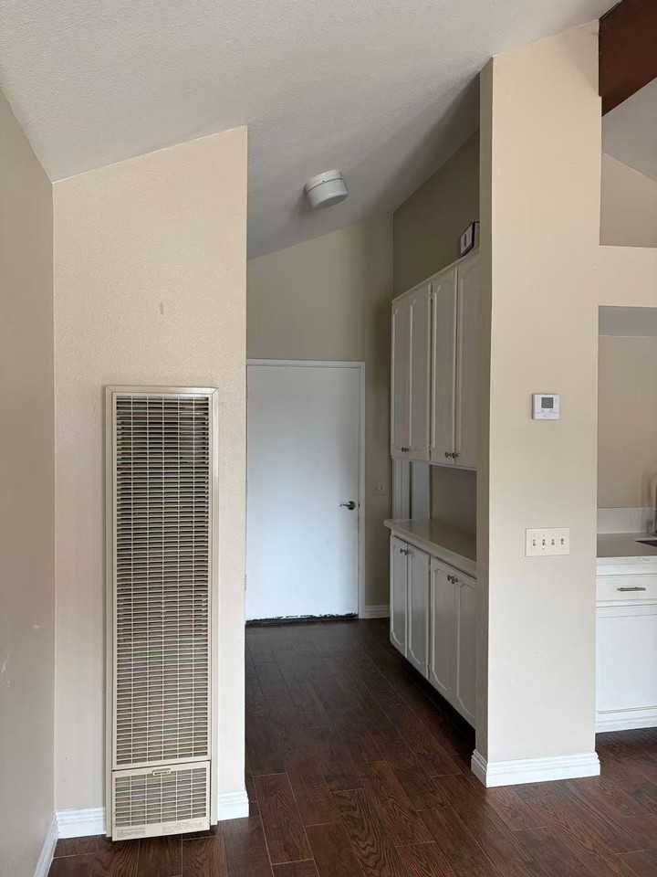 1234 Ventana Dr #1 - Photo 3 of 4