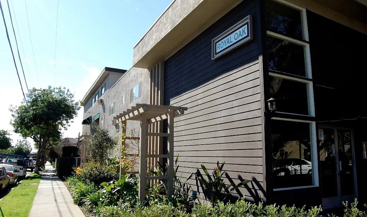 220 E Live Oak St #18 - Photo 4 of 5
