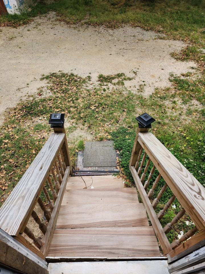 715 W Rice St - Photo 7 of 19