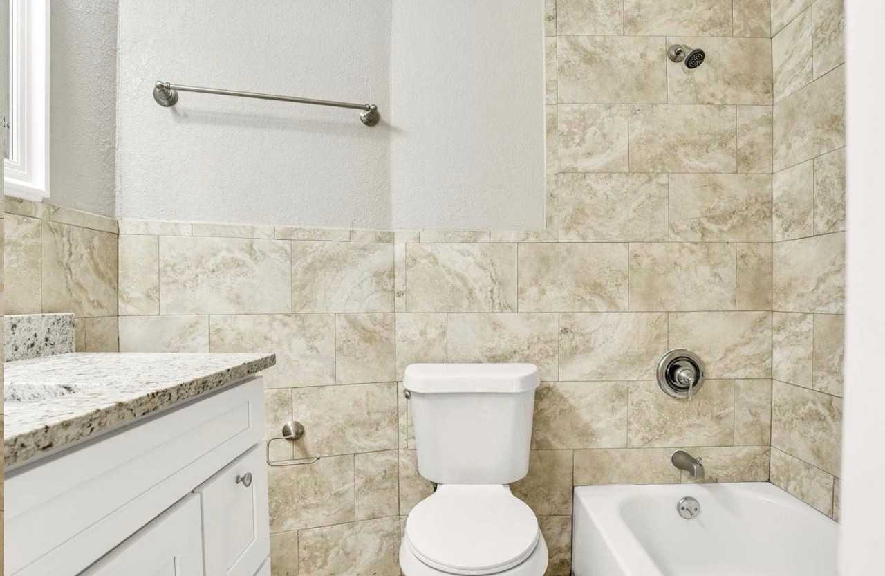 3013 Rollman Rd #1 - Photo 4 of 20
