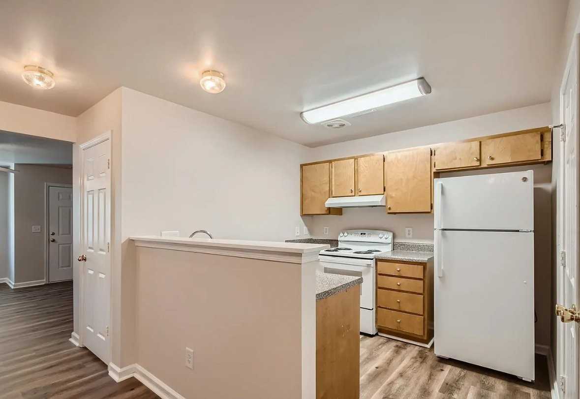 307 Drury Dr - Photo 4 of 6