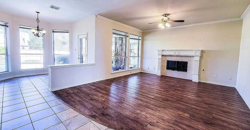 3109 Congress Ave - Photo 6 of 11