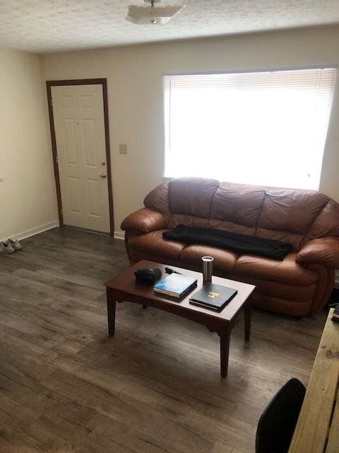 1201 Buffalo St #2 - Photo 3 of 4