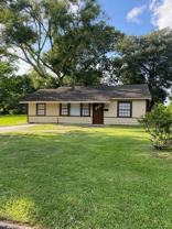 2450 N Lynwood Dr - Photo 1 of 1