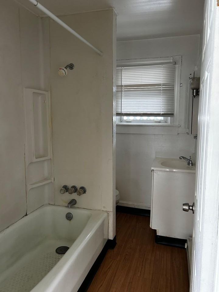59 Price Street - Photo 4 of 32