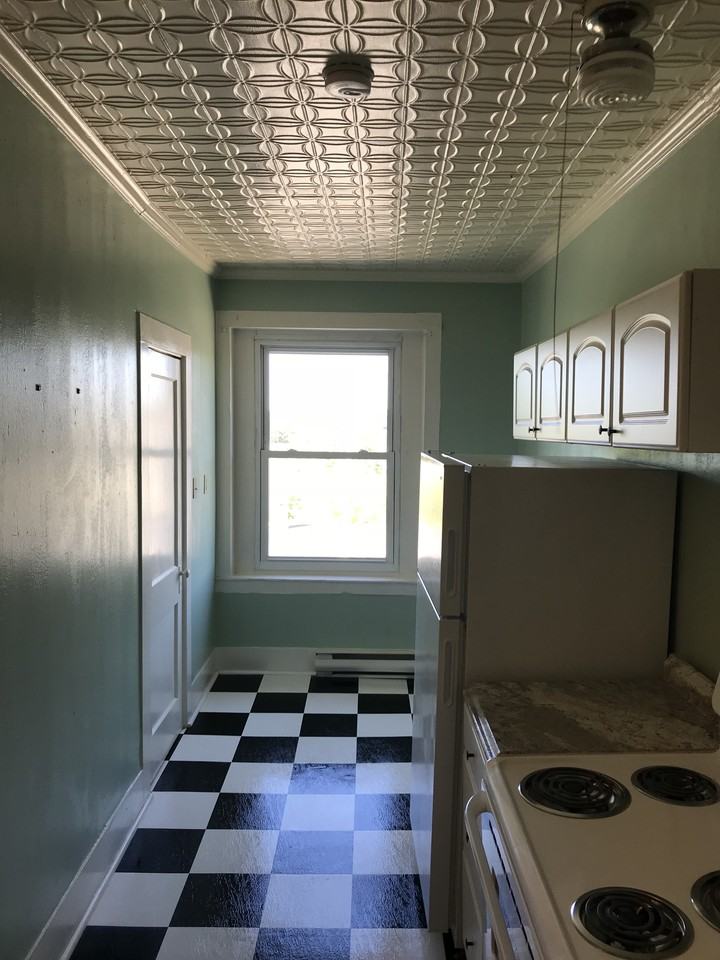 215 Water St #H - Photo 2 of 6