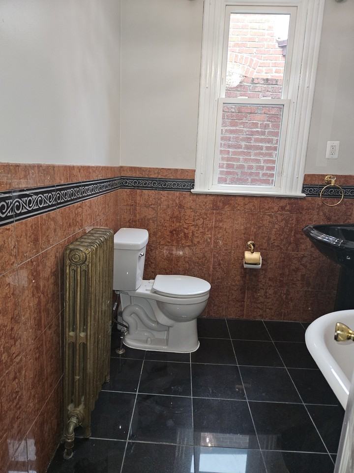 117 V St Nw #1 - Photo 3 of 16