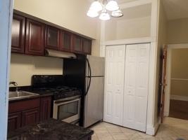 featured image of 58 R St Nw #1