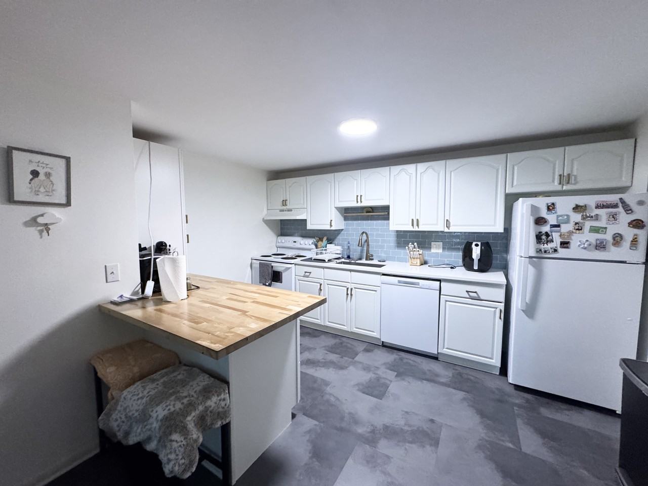 96 Richardson Rd #B18 - Photo 3 of 11
