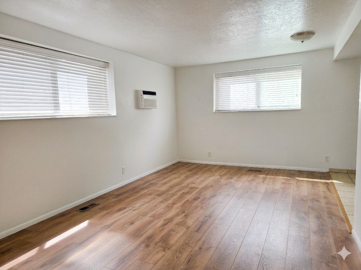 844 S Park St #6 - Photo 3 of 15