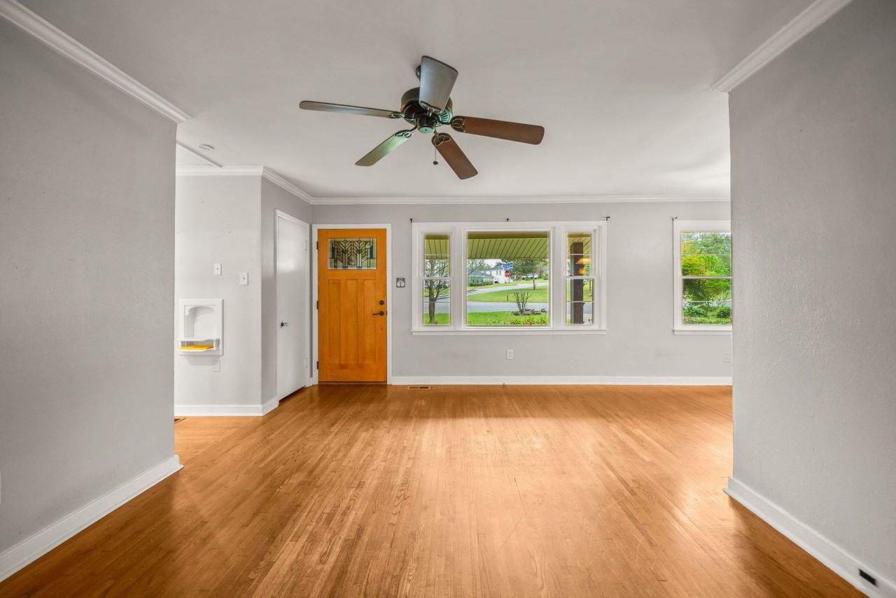 1924 Pine Valley Rd #NA - Photo 4 of 36