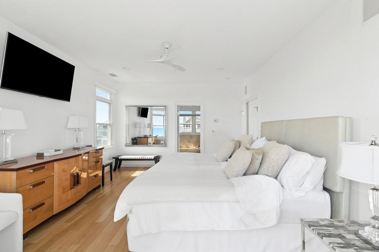 687 Dune Rd #NA - Photo 6 of 50