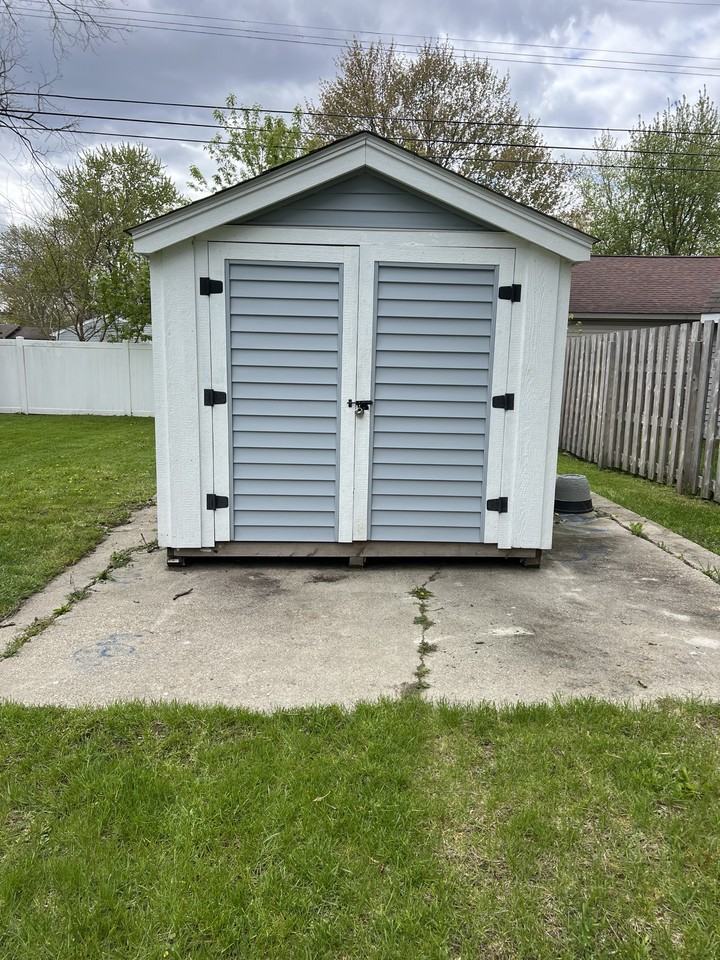 3746 Samuel Ave #NA - Photo 2 of 9
