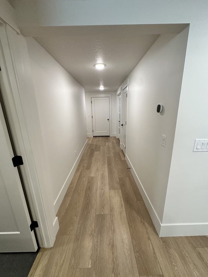 1065 W 125 S #NA - Photo 2 of 22