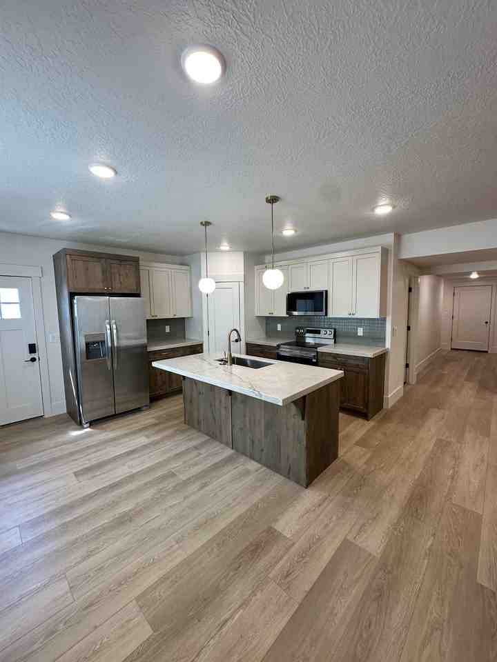 1065 W 125 S #NA - Photo 6 of 22