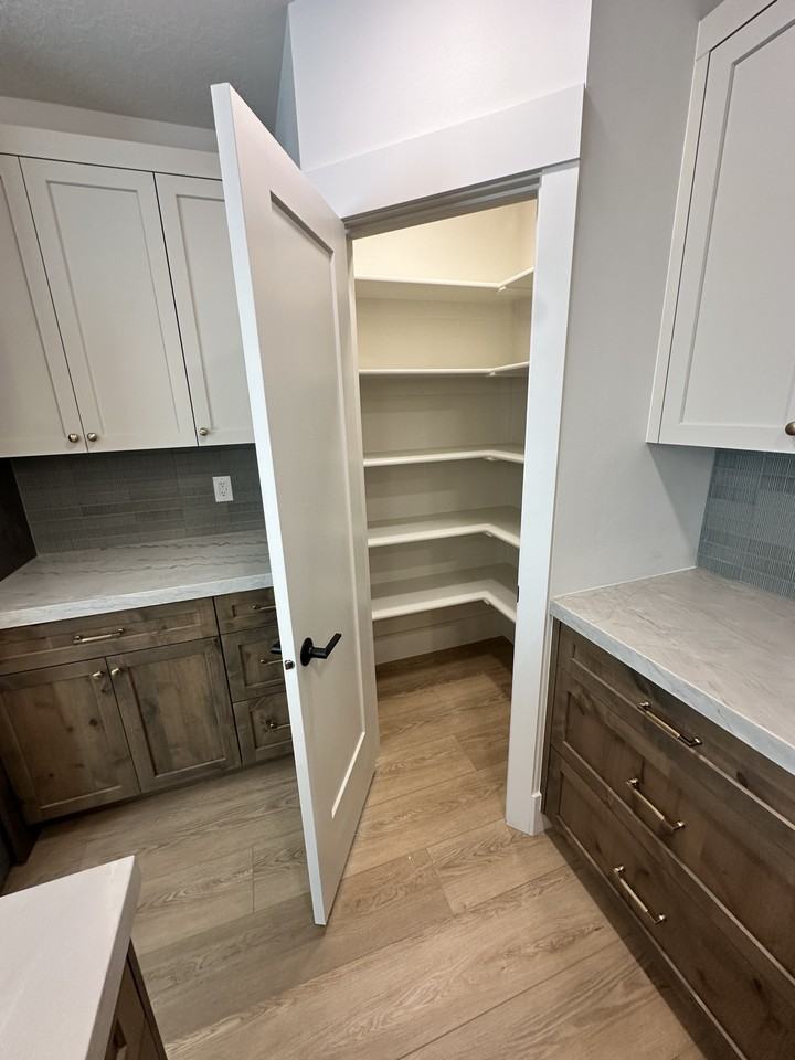 1065 W 125 S #NA - Photo 7 of 22