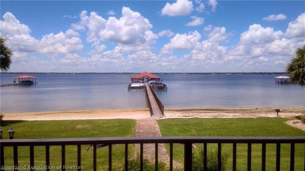 2351 Lakeview Dr #3-7 - Photo 2 of 9