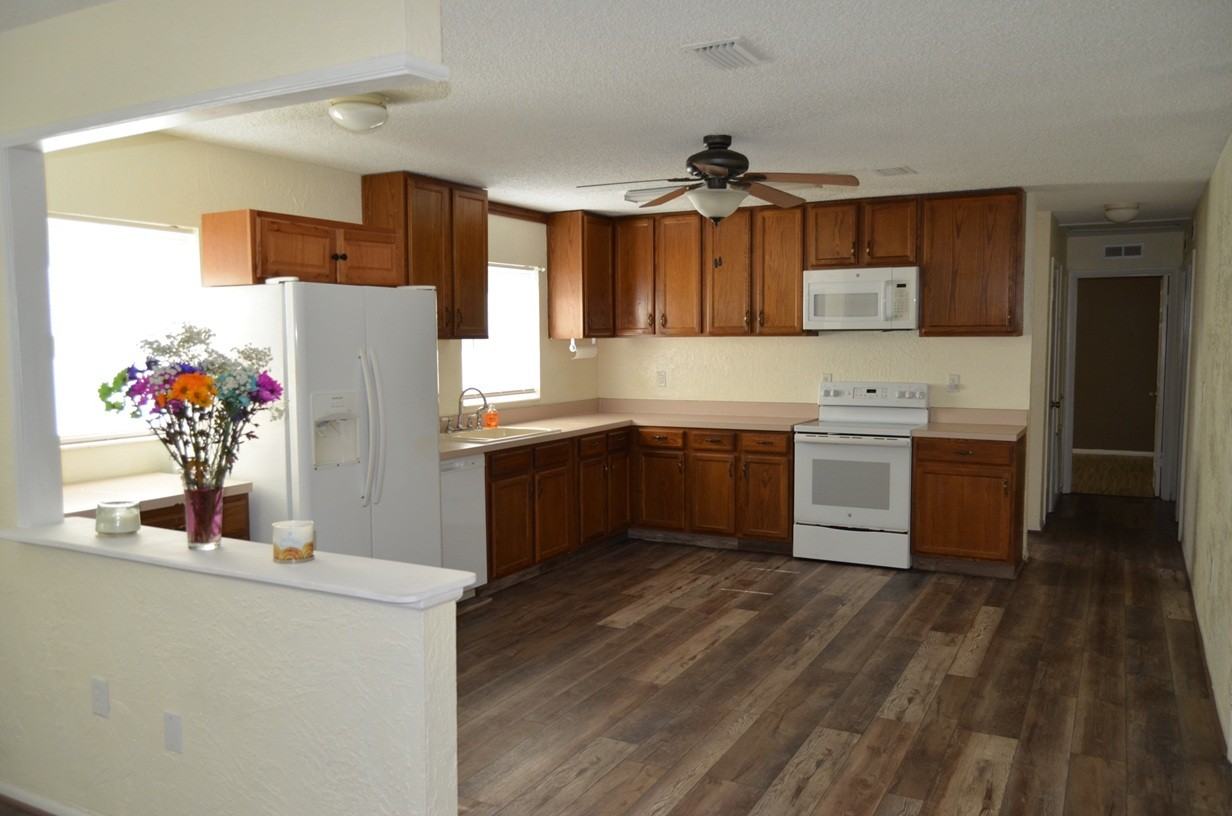 2621 28th Ave N #NA - Photo 4 of 18