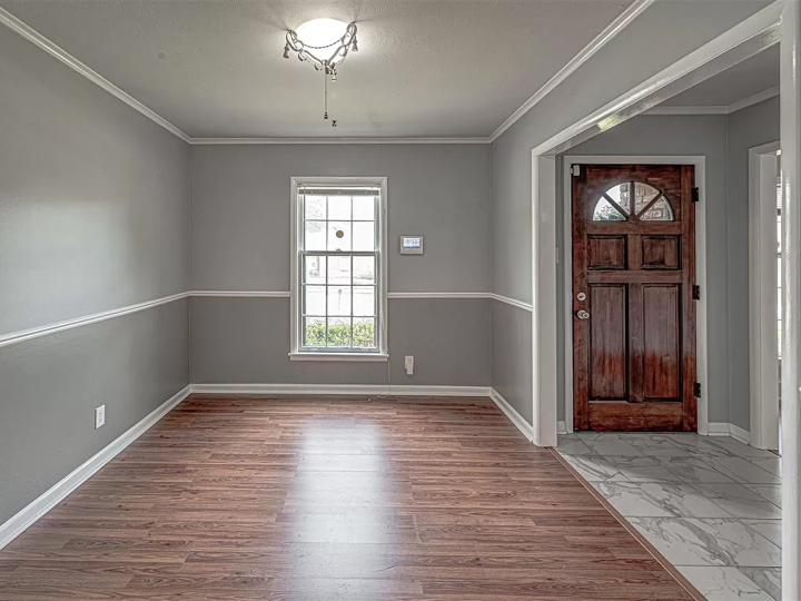 5585 Milford Rd #NA - Photo 7 of 8