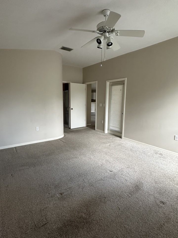 703 W Sunbird Path #NA - Photo 7 of 18