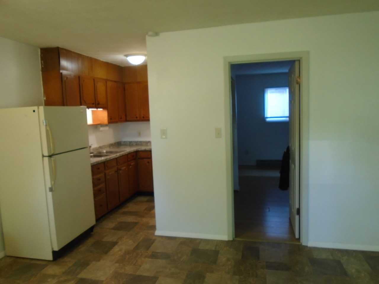 1931 Herbert St #1 - Photo 3 of 6