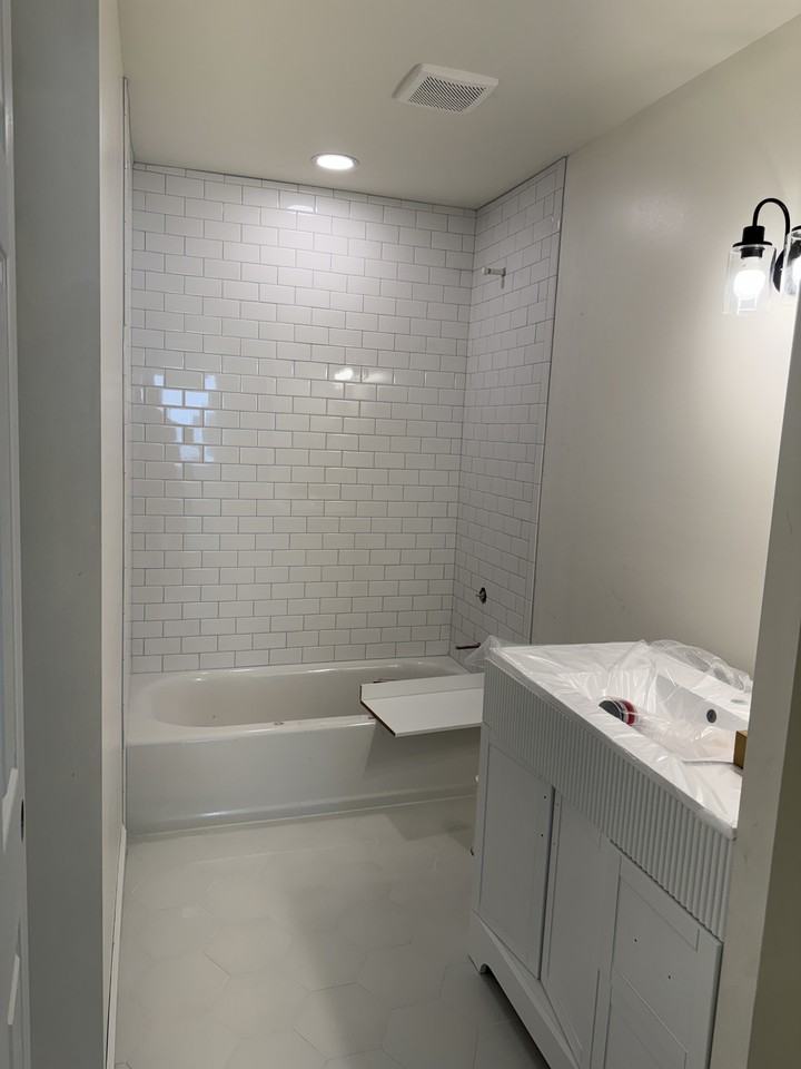 124 S Chestnut St #NA - Photo 5 of 11