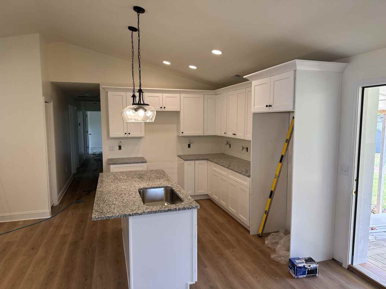 124 S Chestnut St #NA - Photo 7 of 11