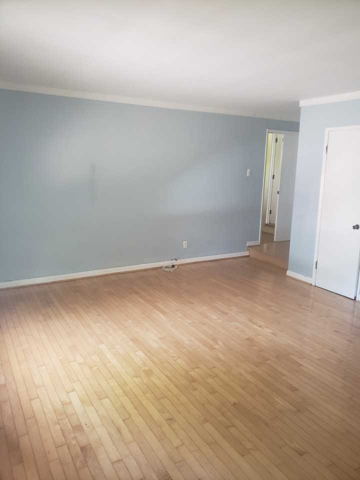 7116 W 91st St #NA - Photo 7 of 13