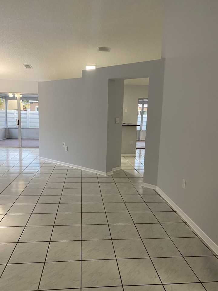 13754 Sw 145th St #NA - Photo 3 of 19