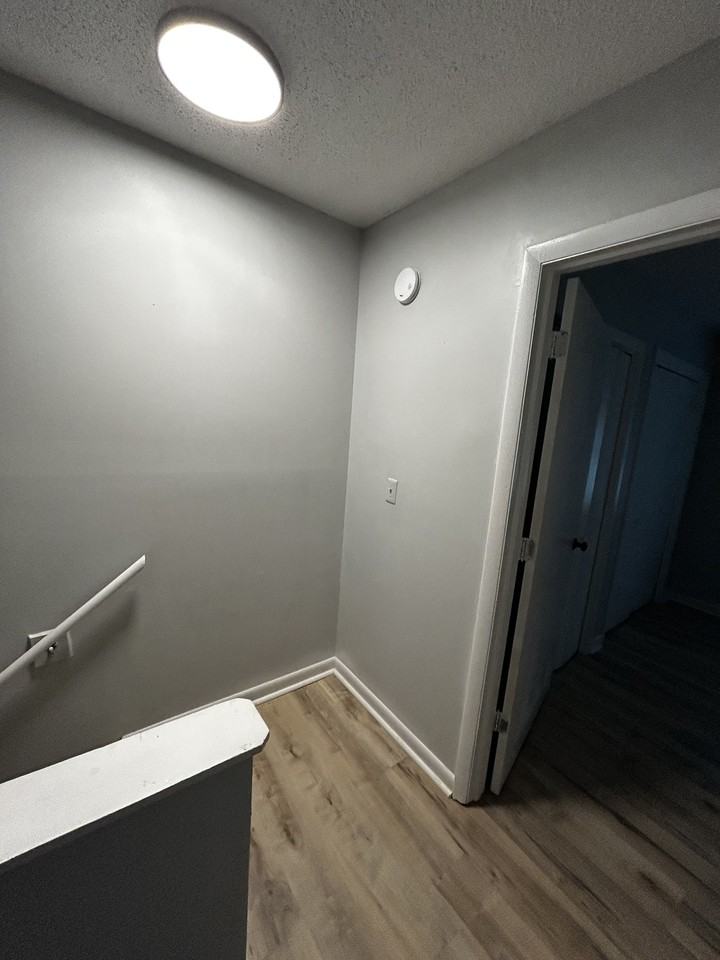 308 Emerald Dr #308 - Photo 6 of 13
